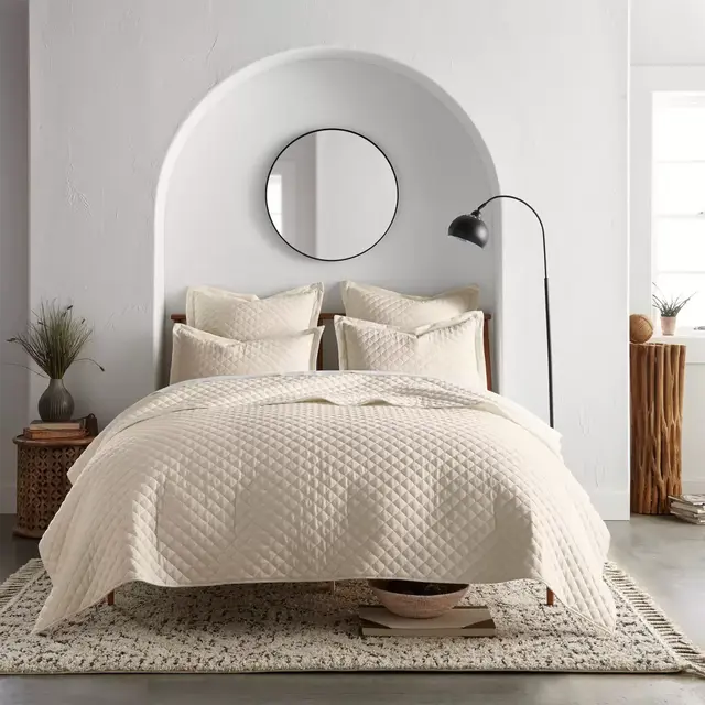 Linen/Cotton 3-Piece Full/Queen Quilt Set in Natural
