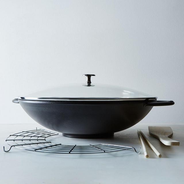 Staub Cast Iron Wok, 6QT