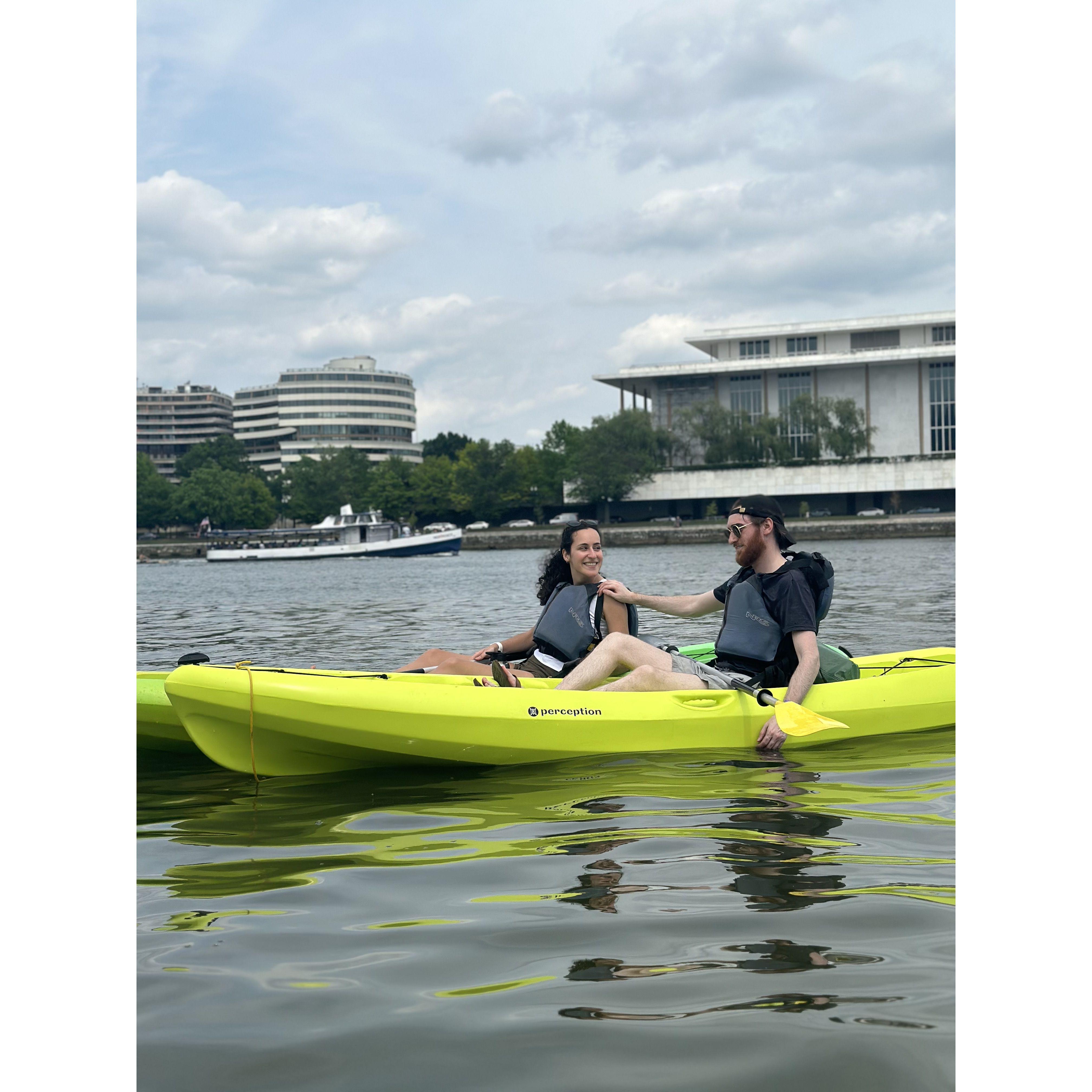 Peter trying to convince Sarabel that it was actually him who had just won the kayak race