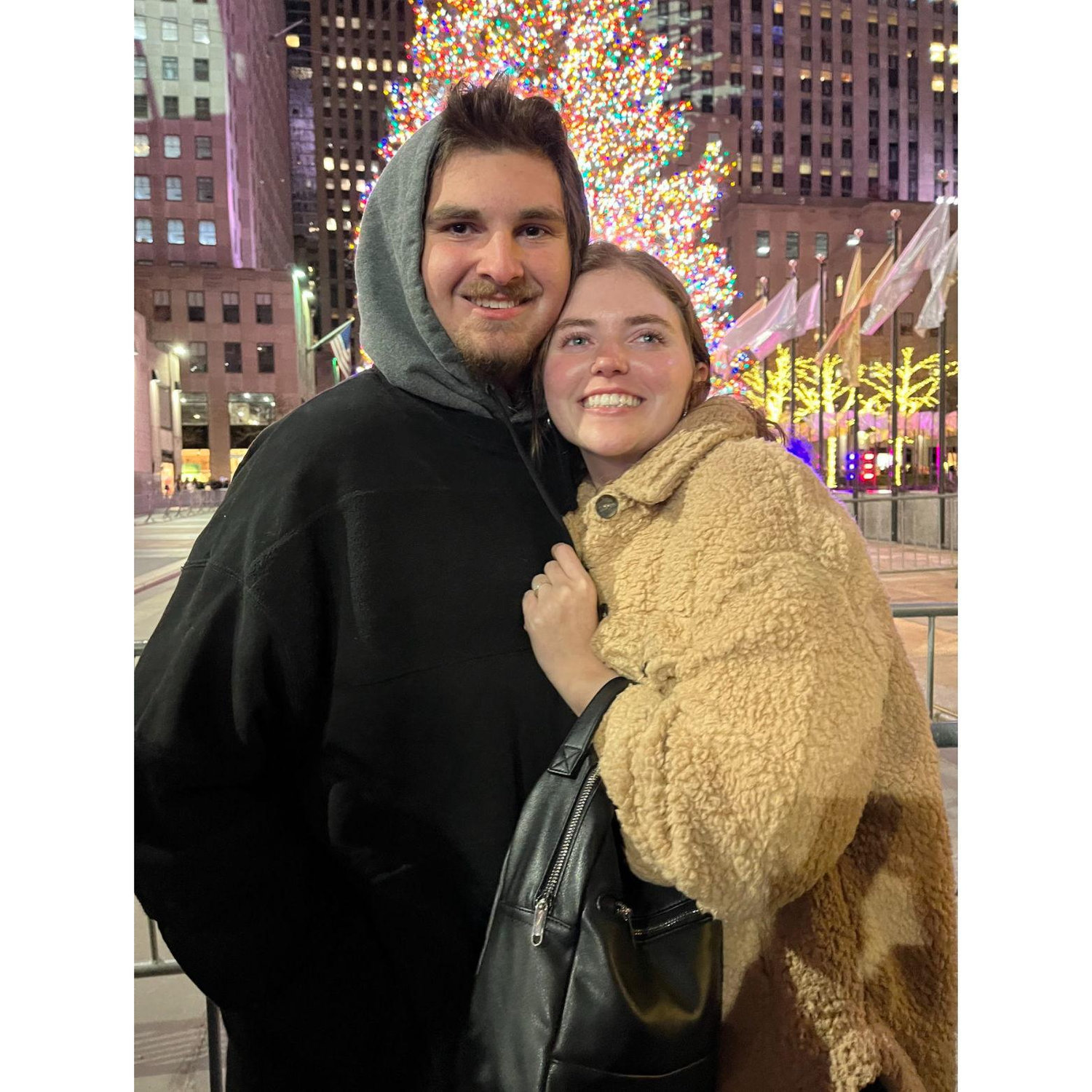 Aaron gave Jillian a promise ring in New York City - December 2021