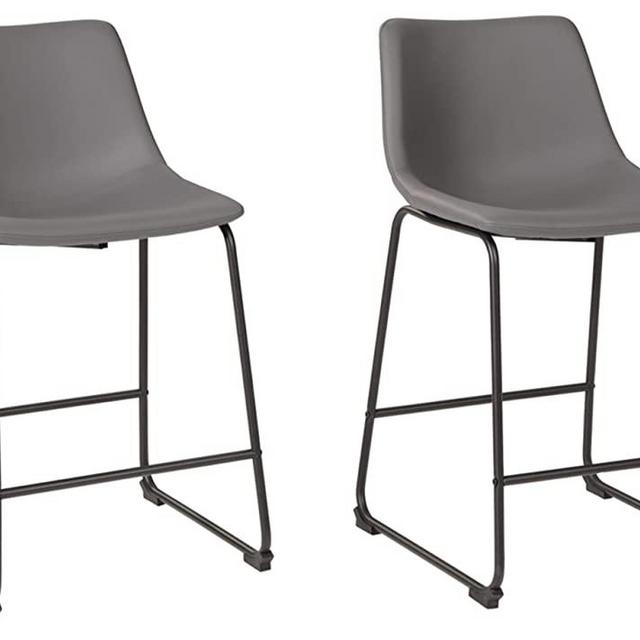 Signature Design by Ashley Centiar Counter Height Bar Stool, Gray