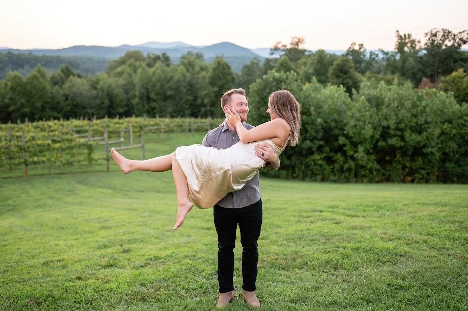 The Wedding Website of Nicole Temple and Caleb Hindes