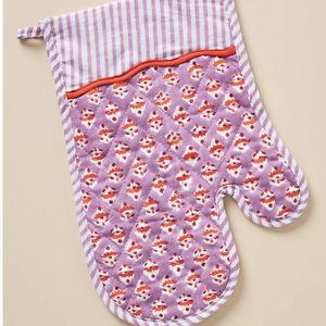 Furbish Studio Oven Mitt - AMBROEUS