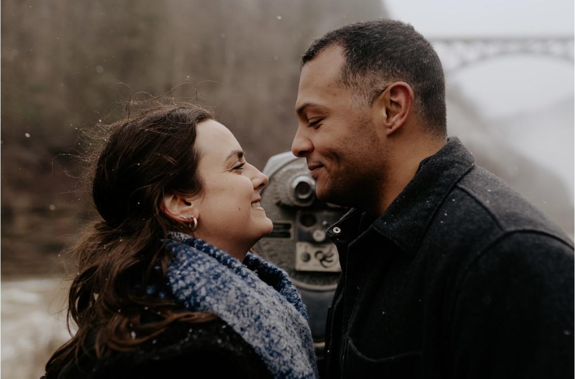 The Wedding Website of Rachael Desmond and Cosdyn Akers