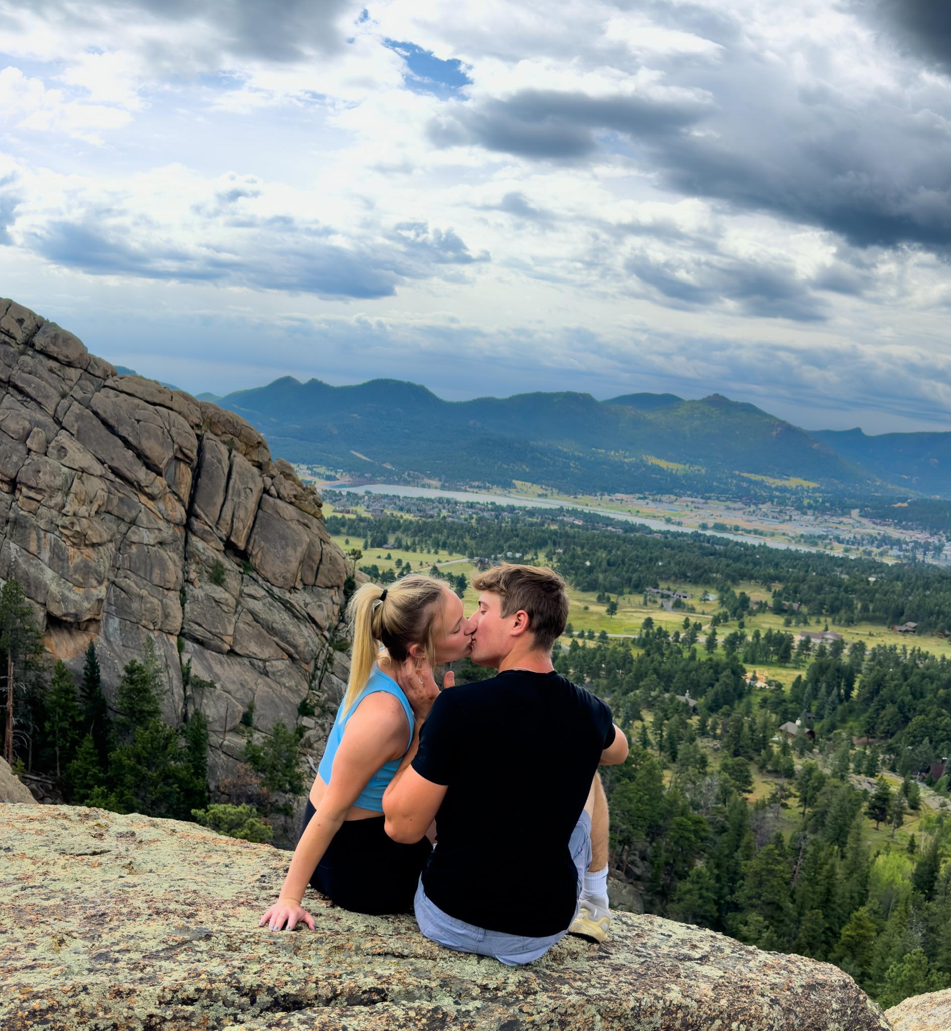The Wedding Website of Tyler Preisser and Clare Pollock