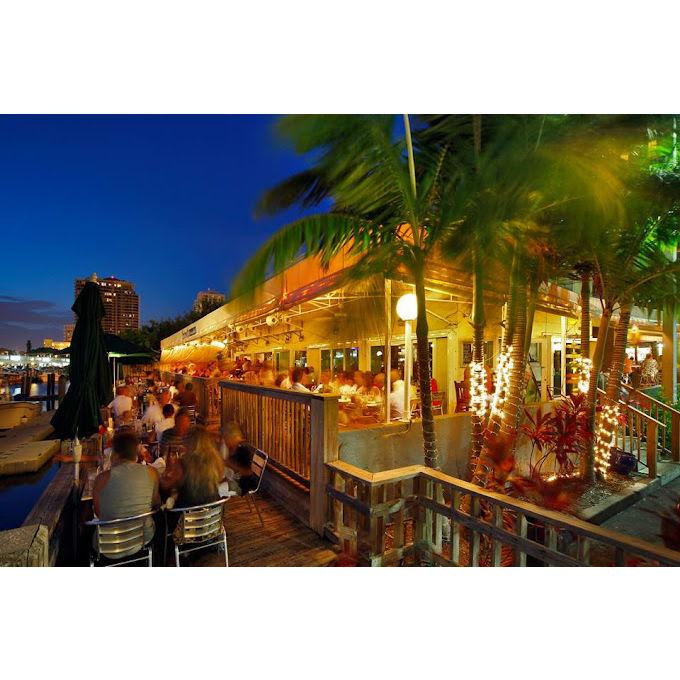Coconuts  
Dining Experience -Casual
coconutsfortlauderdale.com