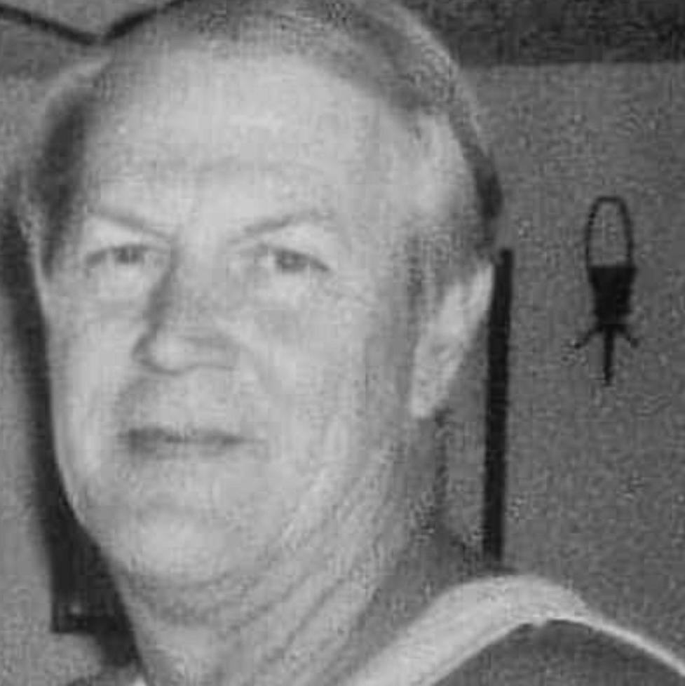 Alan Clinton Rose-Karlis Papa