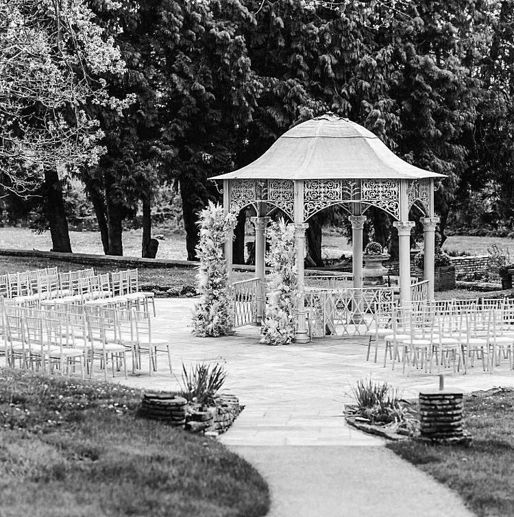 The Wedding Website of Anna Barton and Jordan Raby