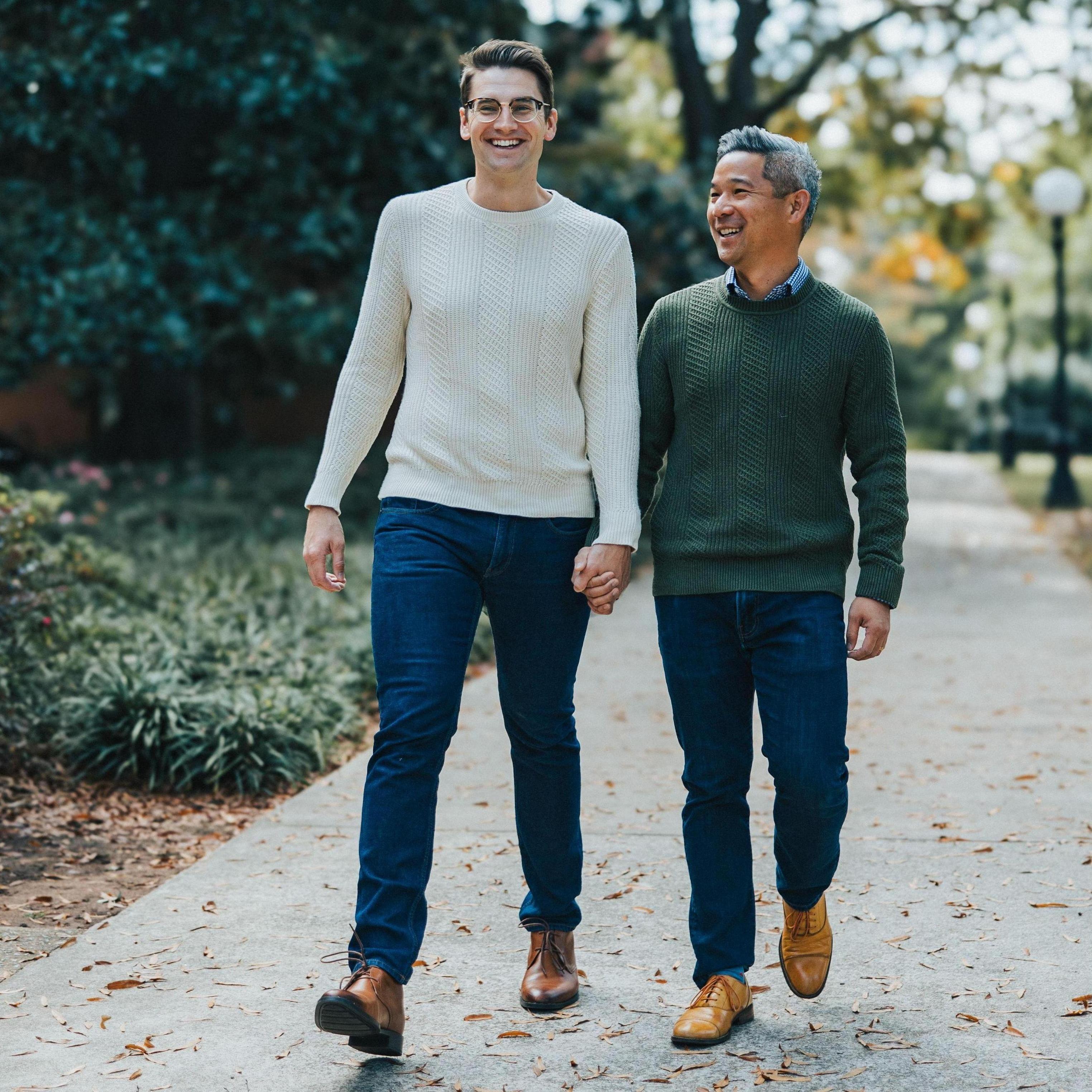 11/9/24: I wanna hold your hand. Always.