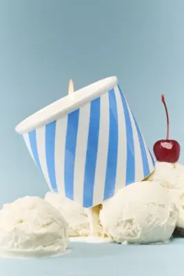 Gourmand Vanilla Shake Ceramic Ice Cream Pint Candle