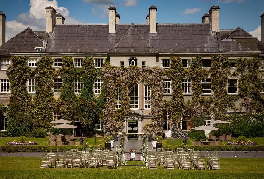 The Wedding Website of Tracy Sullivan-Semisch and Luke Mitchell
