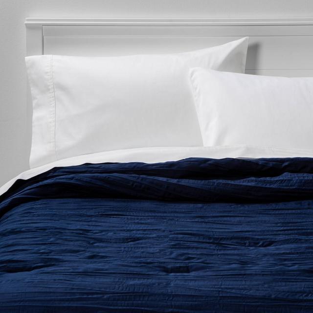 King Crinkle Texture Comforter Navy - Room Essentials™