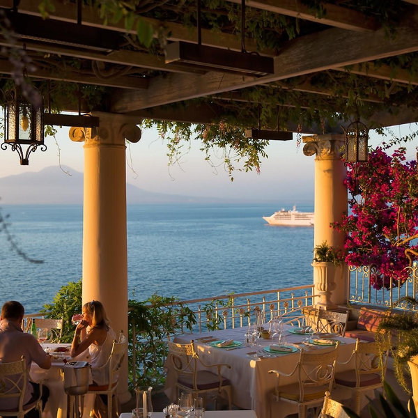 Romantic Dinner in Sorrento for Erin & Brandon