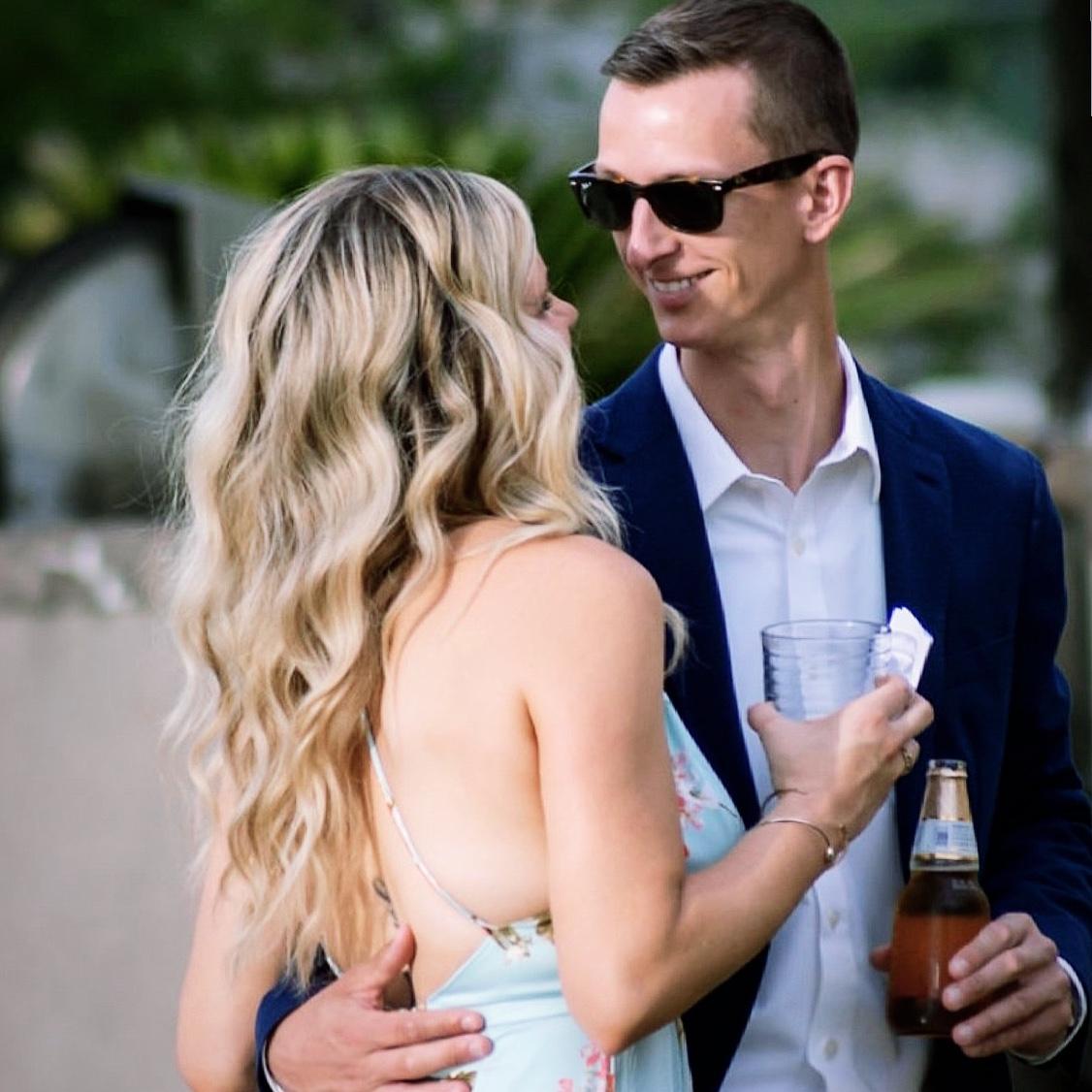 Hollys wedding, Derek trying to tell Samantha that he didnt do shots with the boys.