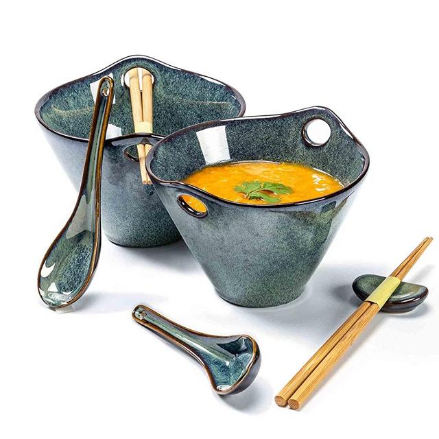 Porcelain Ramen Bowl Set of 2, 20oz Japenese Noodle Bowl with Matching Chopsticks, Spoons and Chopstick Rests, Deep Ceramic Soup Bowl for Udon, Pho, Salad (Green)