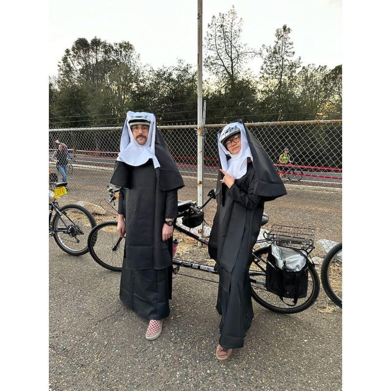 Flying nuns tandem - rodeocross