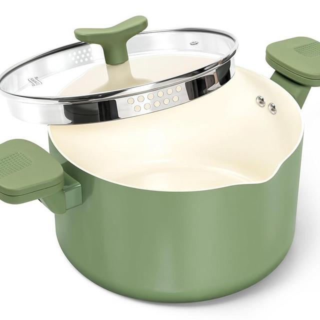 MICHELANGELO Pasta Pot with Strainer Lid - 6 Quart Cooking Pot with Lid, Non Stick Spaghetti Pot Ceramic Coated with Twist and Lock Handles for Easy Draining, Induction Compatible, Roden Green
