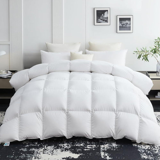 L LOVSOUL 75% Goose Down Fiber Comforter Oversize King Size, 850+ Fill Power Hotel Style Bedding Comforter, 1200TC, Fluffy Ultra Soft All Season White Duvet Insert with 8 Corner Tabs