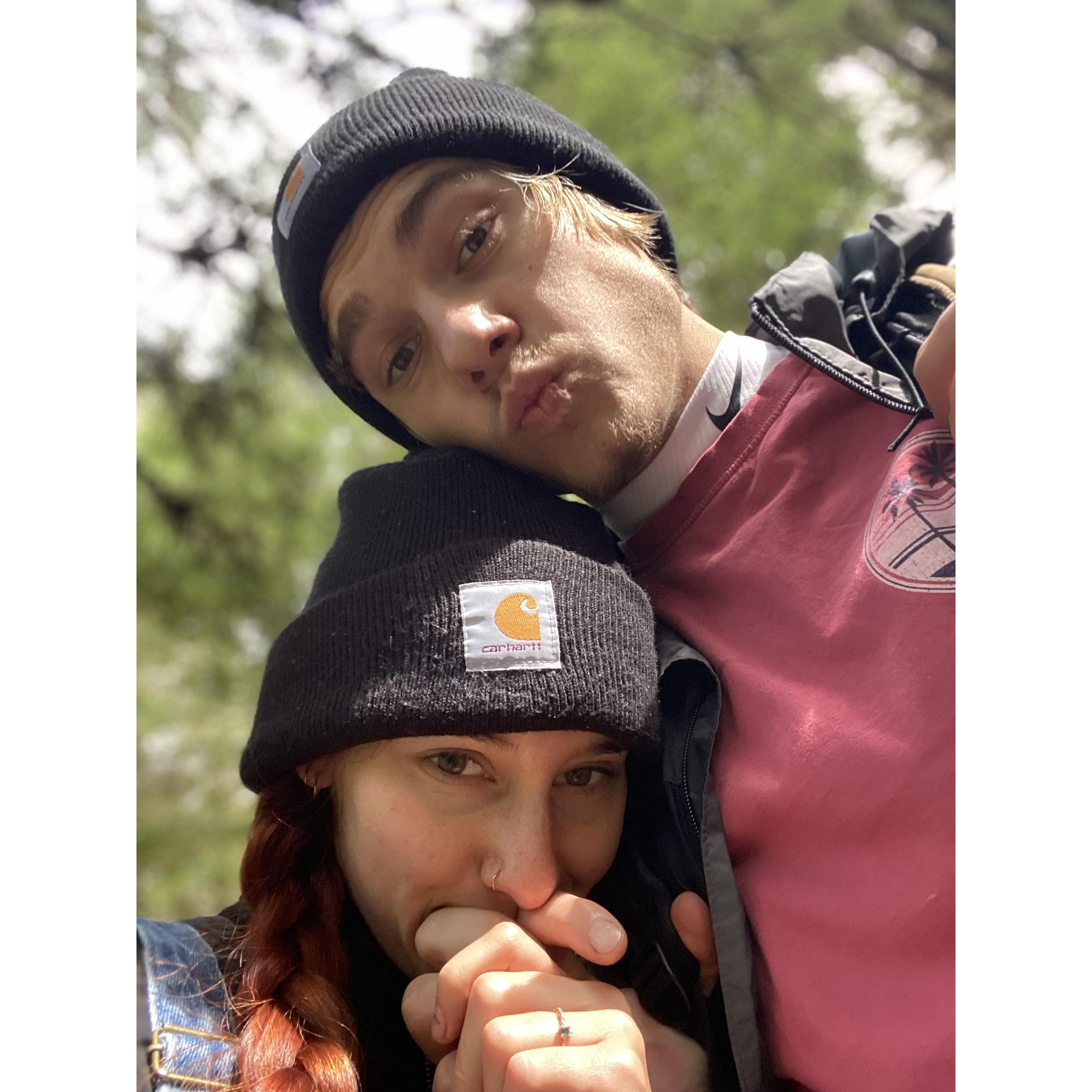 Hiking in Snoqualmie National Forest - Seattle 
March 24, 2022