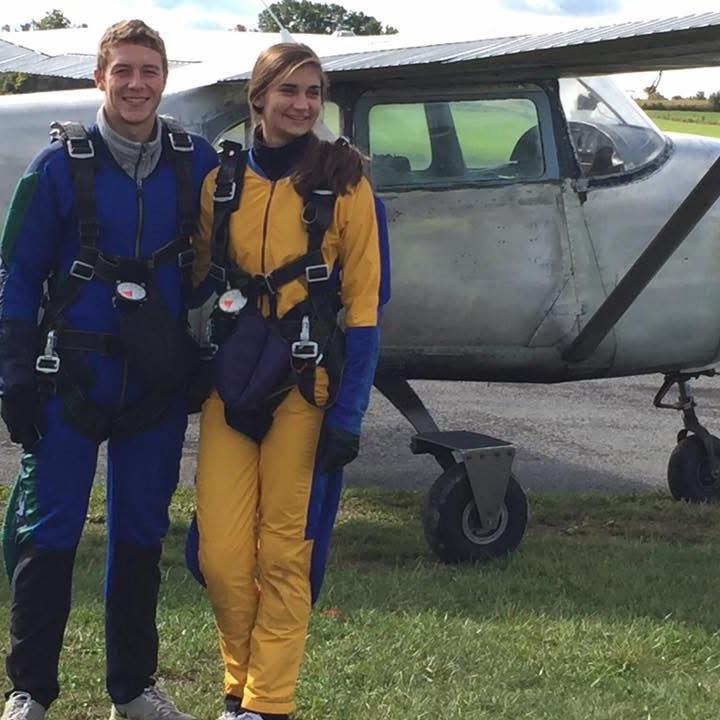 Skydiving for Ellie’s 18th bday