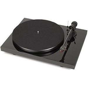 Pro-Ject Essential III Belt-drive Turntable with Ortofon OM10 Cartridge (Piano Black)