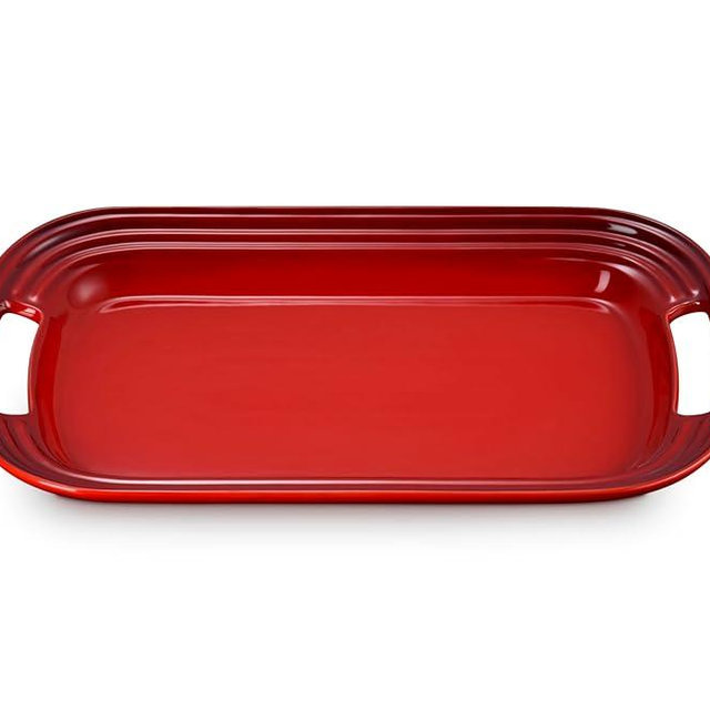 Le Creuset Stoneware Serving Platter, 14 in., Cerise
