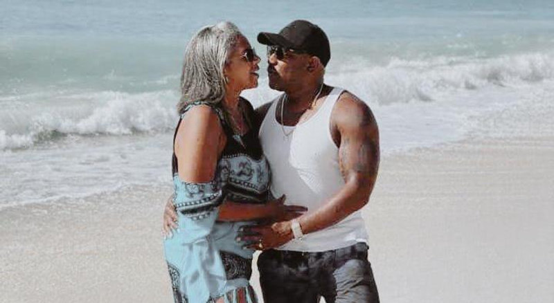 Nicky Tharpe and Antoine Tharpe's Wedding Website