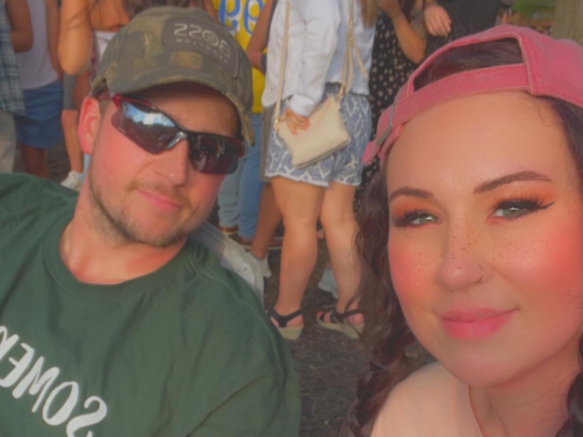 The Wedding Website of Alexandria Verwey and Josh Mulholland