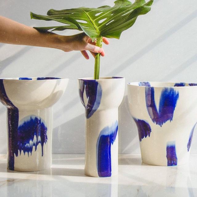 Blue And White Flower Vase Modern Ceramics Hand Painted Ceramic Vase Porcelain Vase Bedroom Decor Living Room Decor Gift Coffee Table Decor