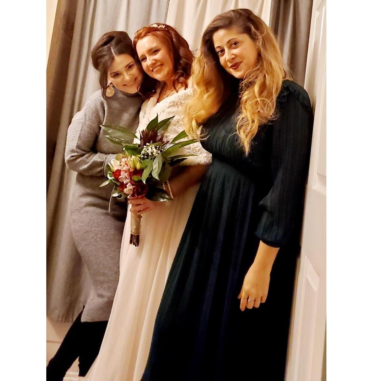 A grateful heart is a happy heart and the bride is eternally grateful:)