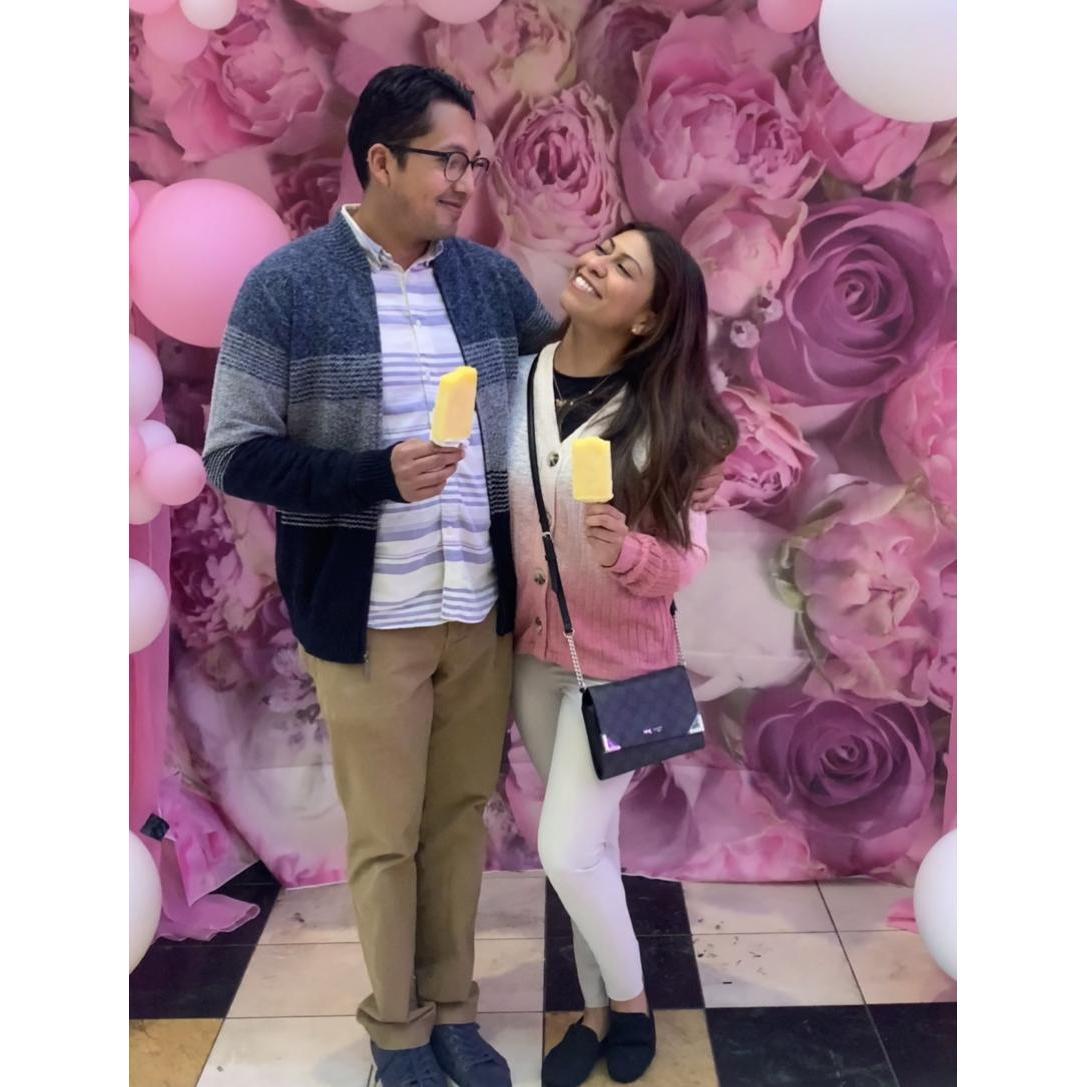 PRIMERA VEZ QUE NOS DIO UNA CONGELACIÓN CELEBRAL JUNTOS.
FIRST TIME GETTING BRAIN FREEZE TOGETHER.