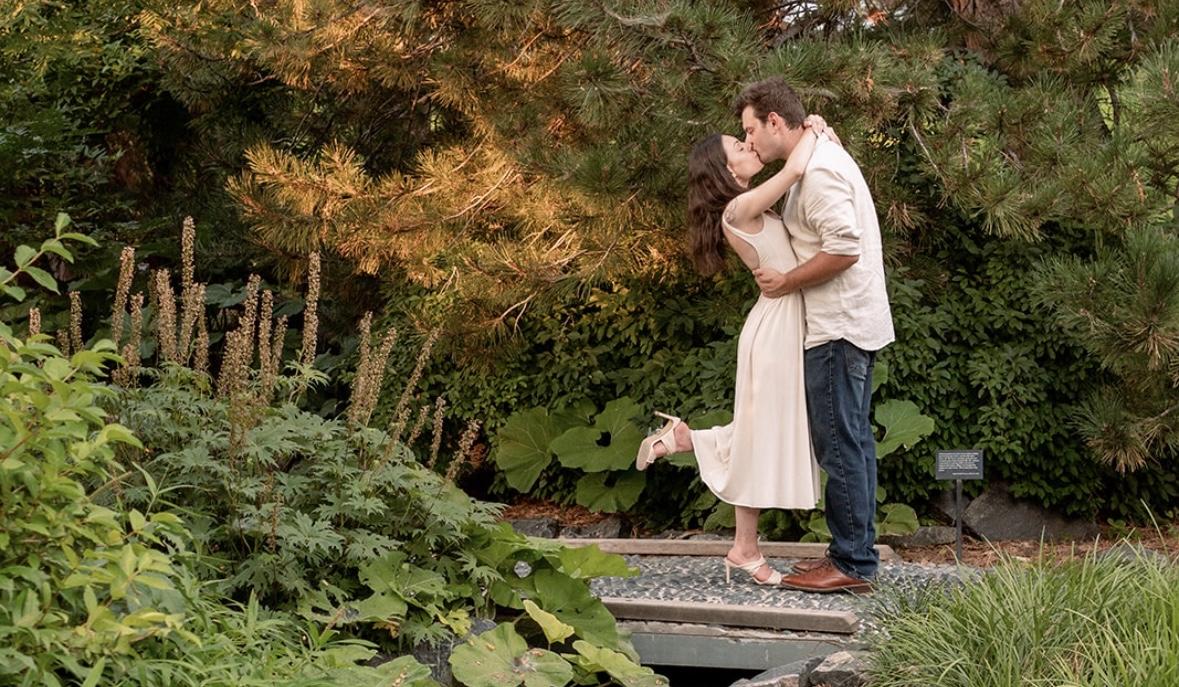 The Wedding Website of Alba Ehry and Craig Cowden