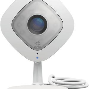 Arlo Q by NETGEAR - 1080p HD Security Camera | 2-way audio | Indoor only | No base station required (VMC3040), Works with Alexa