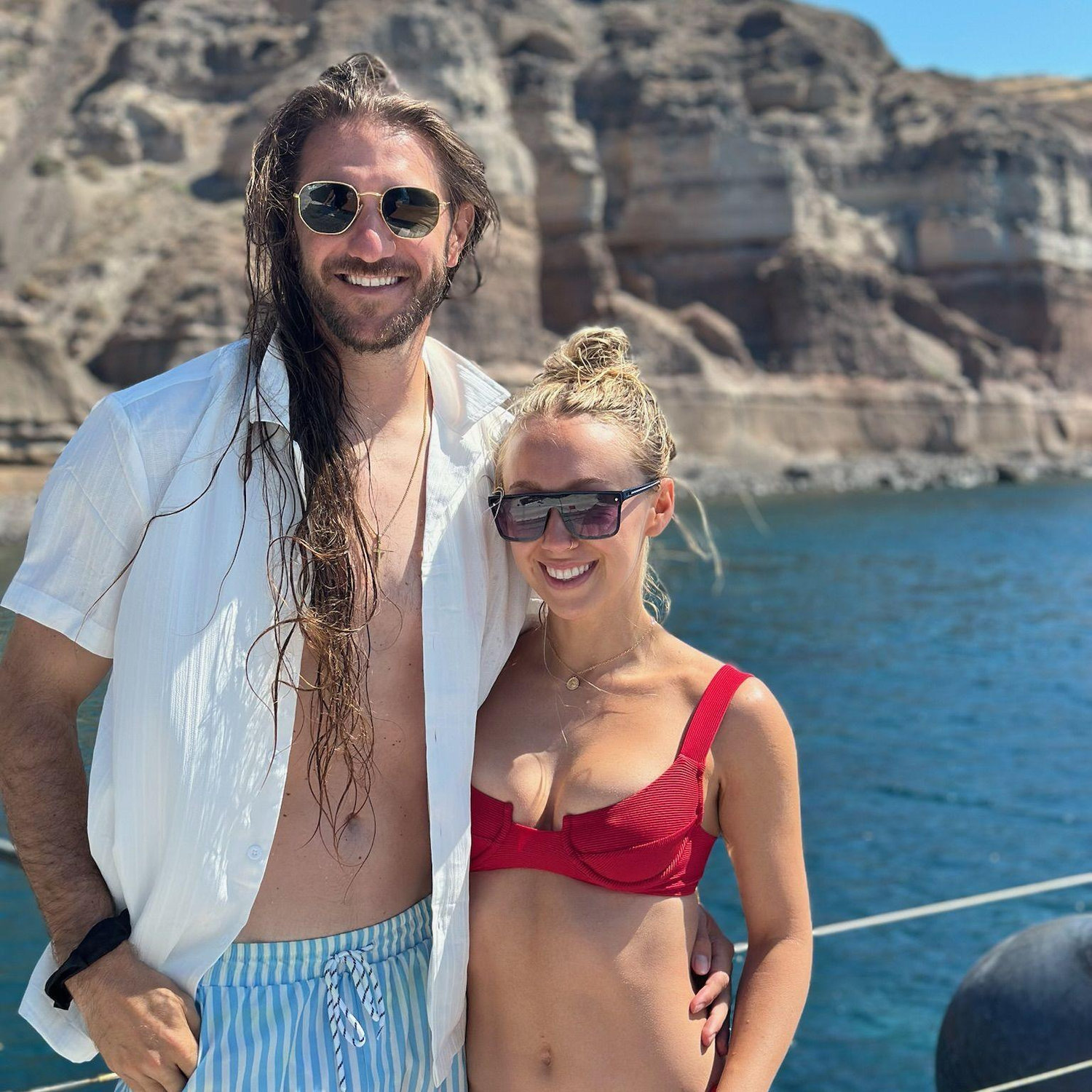 Boat tour in Santorini
