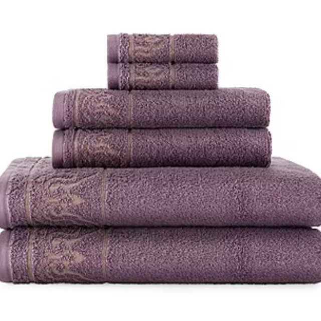 Broadhaven Elegant Scroll Bath Towel in Plum