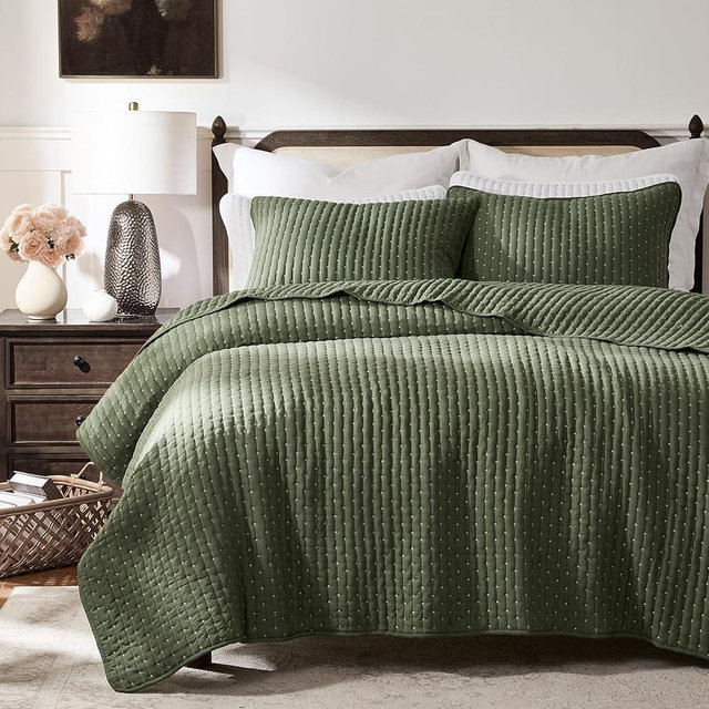 WDCOZY Olive Green Cross Stitch California Cal King Size Quilt Set, Oversized Striped Lightweight Soft Bedspread, Channel Farmhouse Rustic Coverlet, All Season Country Bedding, Thin Comforter
