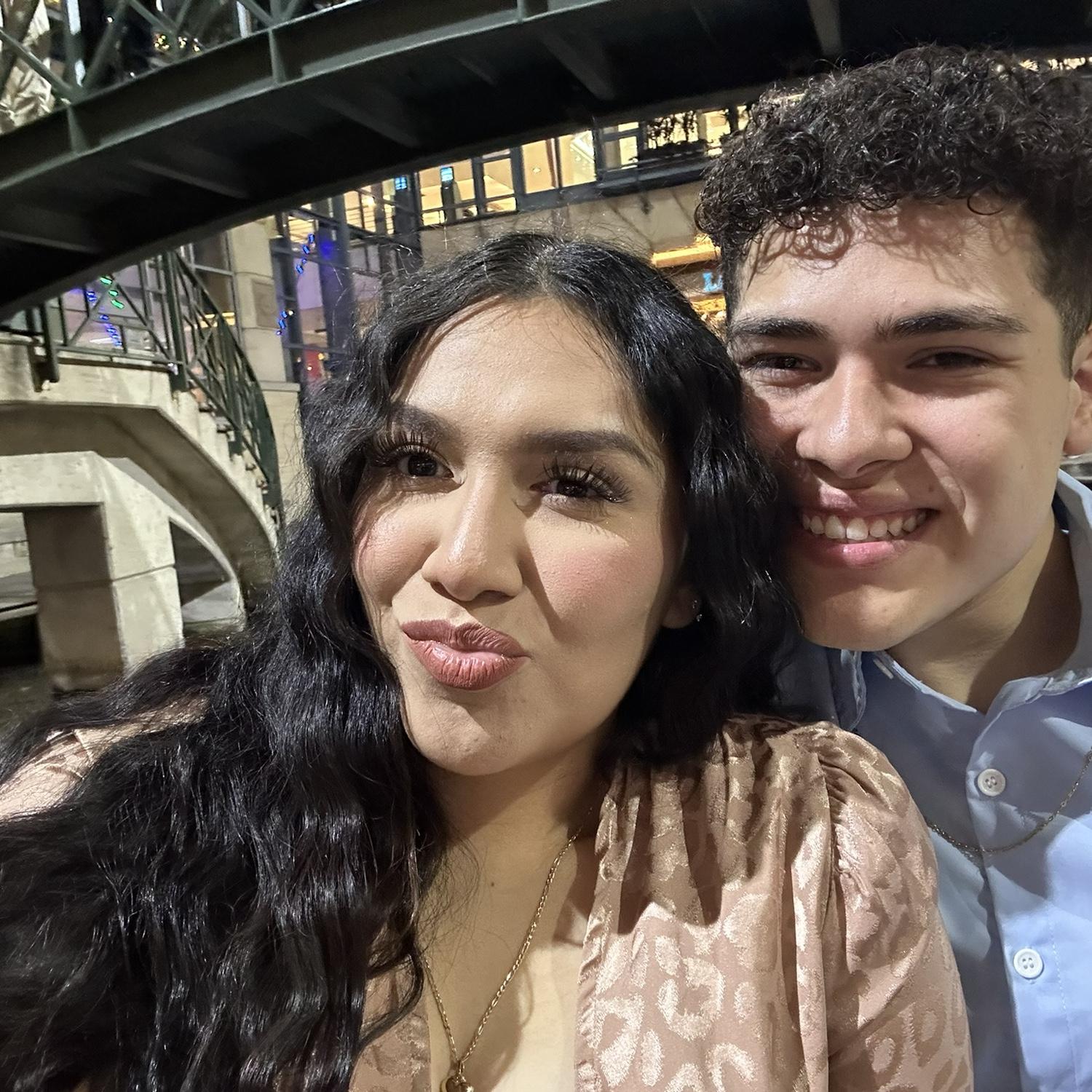 Yareli’s first time visiting Hector’s hometown, san antonio, tx!