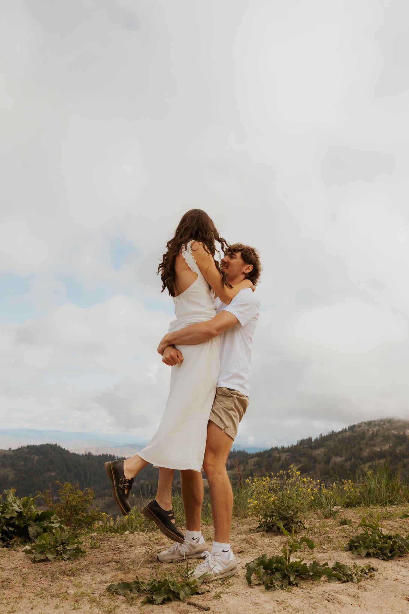 The Wedding Website of Ellie Fraas and Max Myers