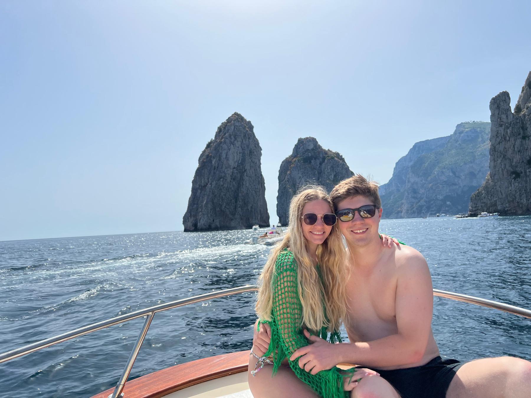 The most romantic boat ride in Capri to Positano.