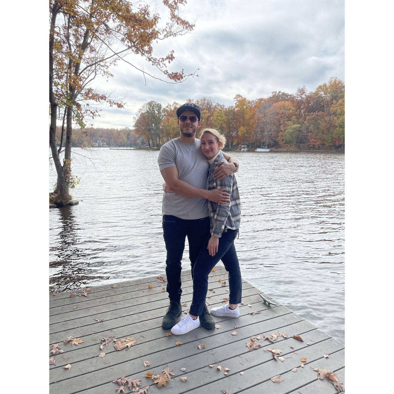 Peak fall foliage on the lake.