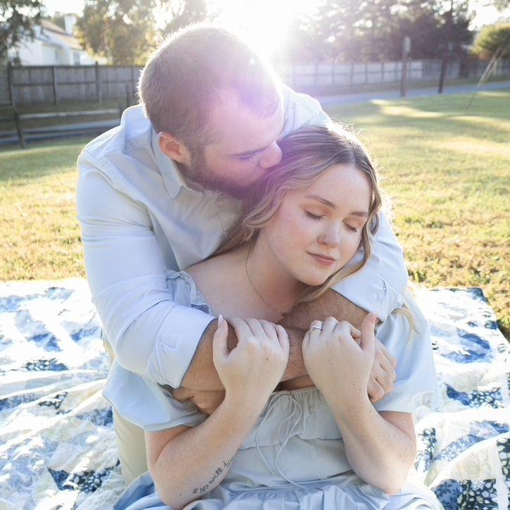 The most perfect engagement photo session!