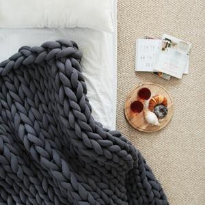 Small Ohhio Braid Blanket