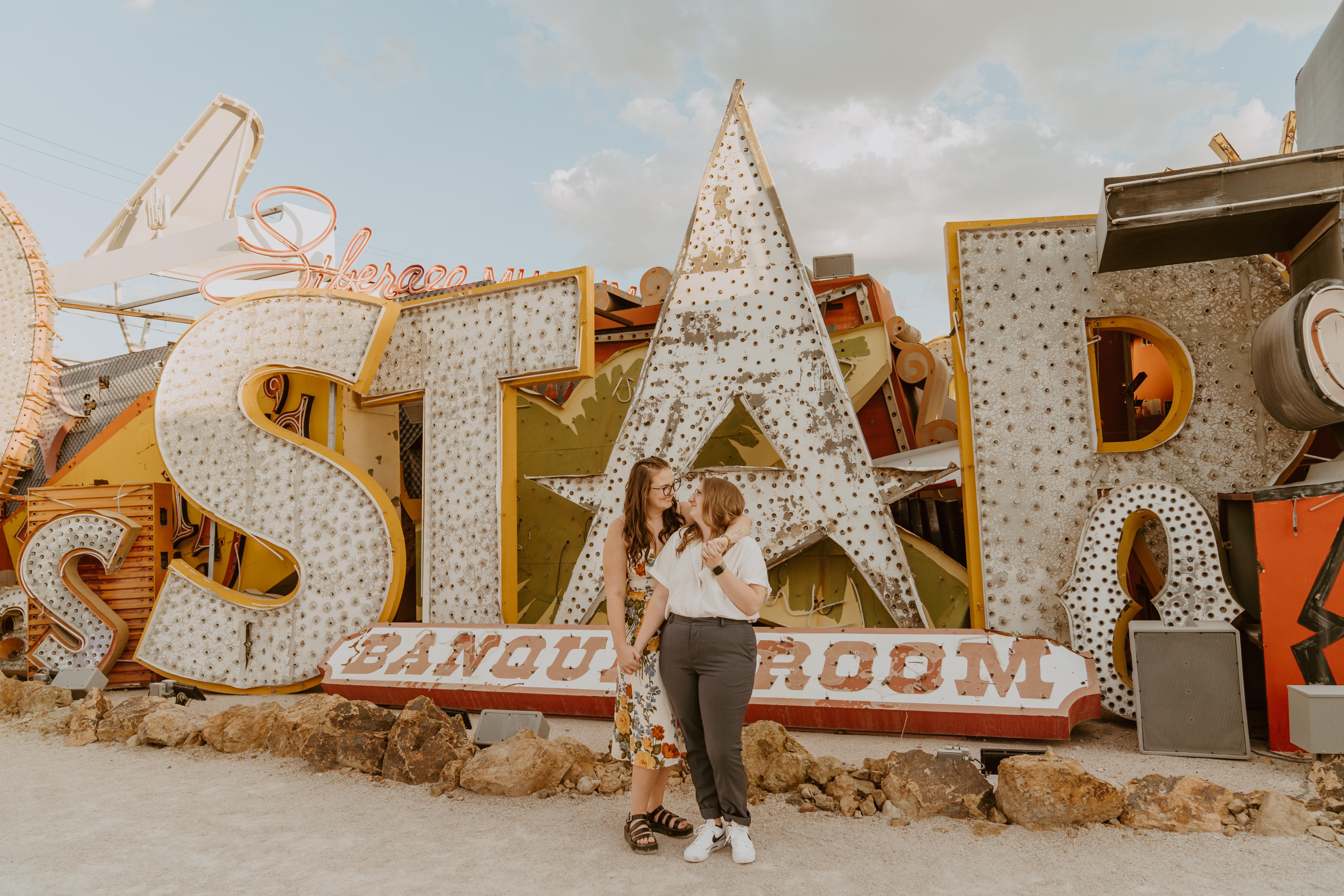 The Wedding Website of Courtnie Hoskin and Taylor Starr
