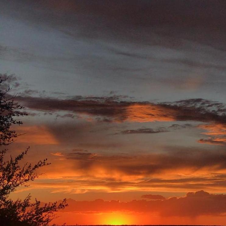 sunset at the Grand Canyon. An unforgettable experience.
Puesta de sol en el Gran Cañón. Una experiencia inolvidable.