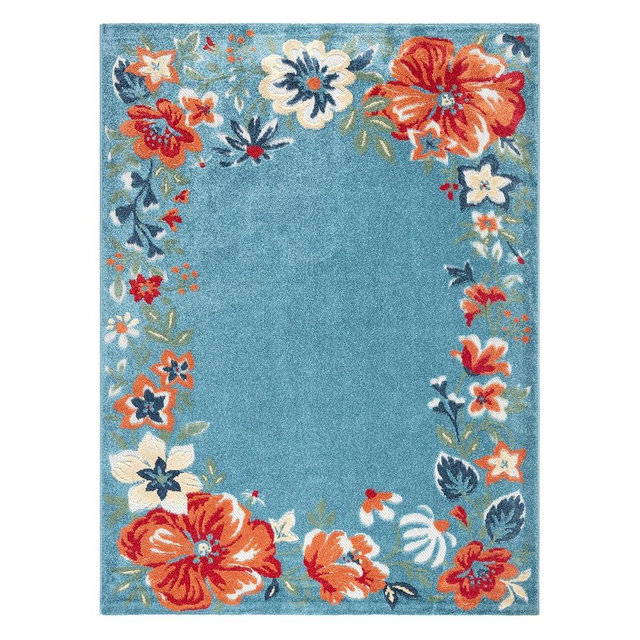 TOWN & COUNTRY EVERYDAY Hibiscus Bloom Border Modern Floral Indoor Outdoor Area Rug, UV Fade Resistant, High-Low Pile, Light Blue/Red/Ivory, 5'2"x7'2"