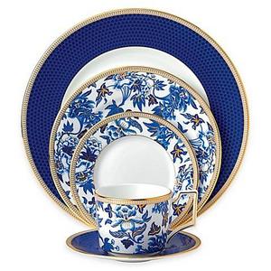 Wedgwood® Hibiscus 5-Piece Place Setting