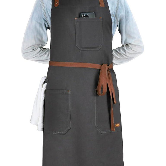 DingSay Trendy Professional Chef Apron for Men Women with Pockets, Bib Apron for Cooking Kitchen Grill BBQ, with Towel Loop and Adjustable Neck Strap (Dark Grey)