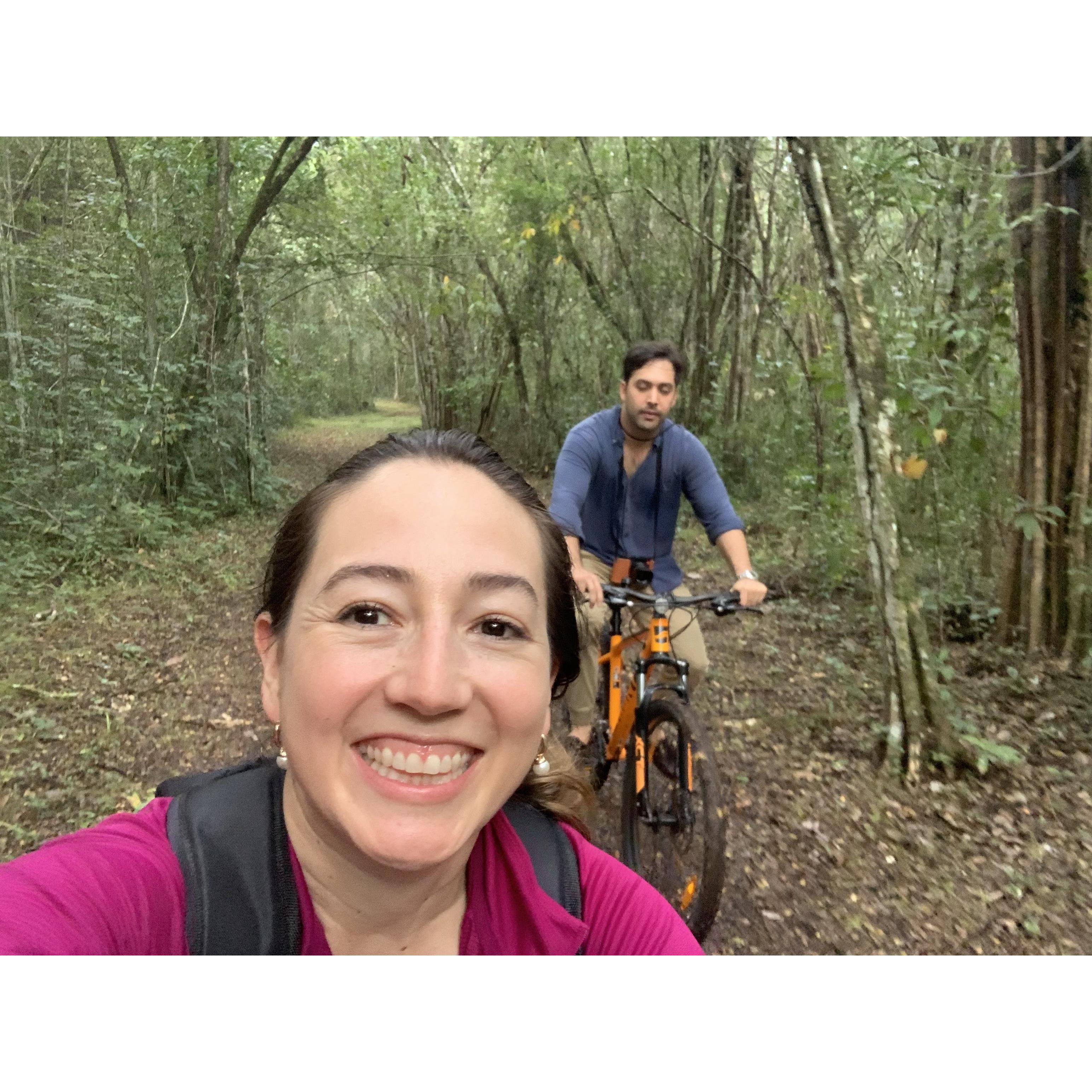 Antes que Jager intentara comerse a Ana... si nos casamos en Peten, tendrán el gusto de conocerlo.... de lejitos...