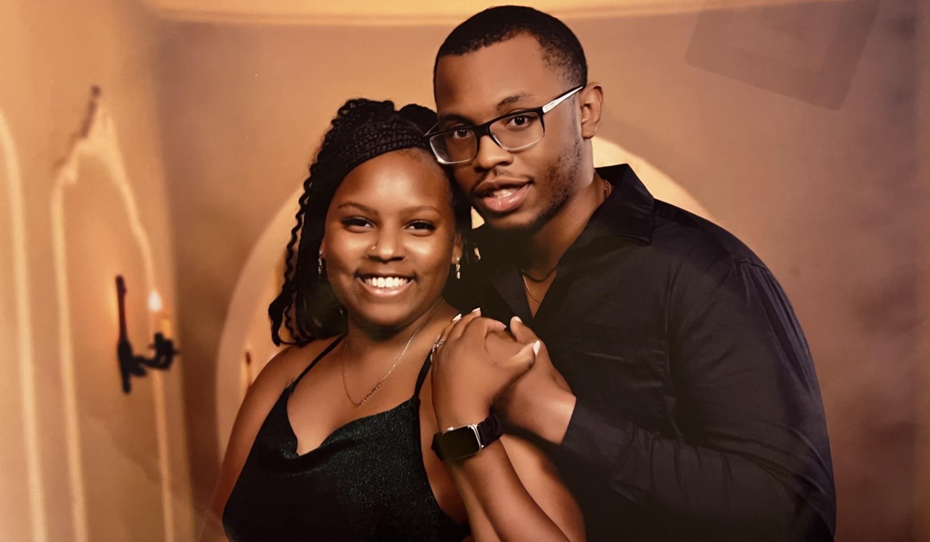 The Wedding Website of Melodee Kennedy and Darius Adkinson