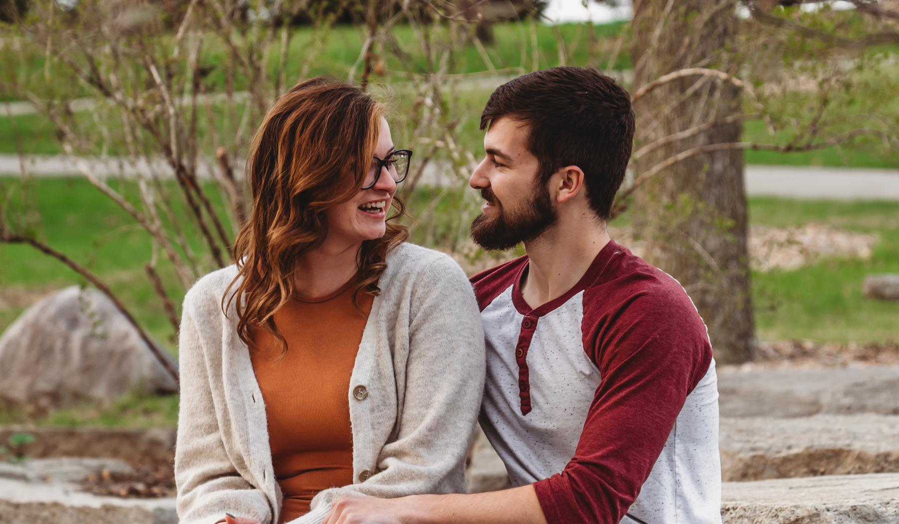 The Wedding Website of Jewel Friend and Noah Olander